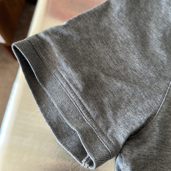 Banana Republic Luxury Touch Slim fit/tall polo shirt. - Picture 2 of 4